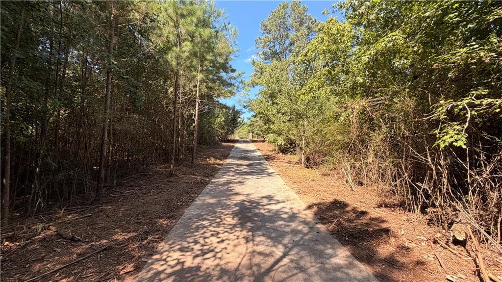6 bedroom, 5 bathroom, 2,849 sq ft single family residence for sale at 2601 Gees Mill Road, Conyers, GA 30013 — photo 4