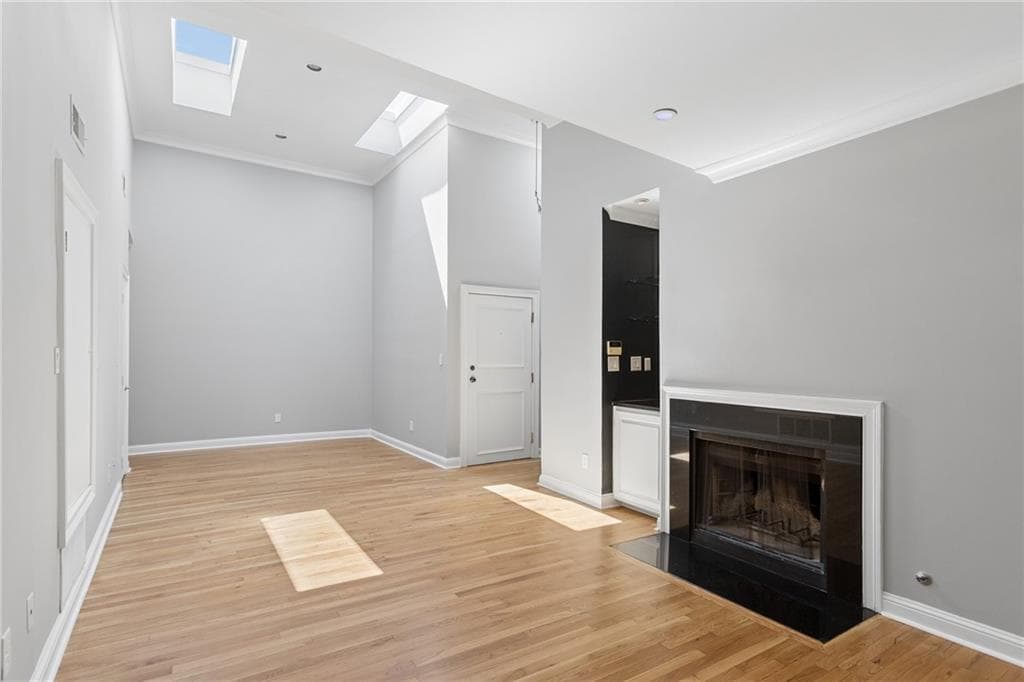 1 bedroom, 1 bathroom, 1,106 sq ft condominium for sale at 893 Piedmont Avenue 10, Atlanta, GA 30309 — photo 3