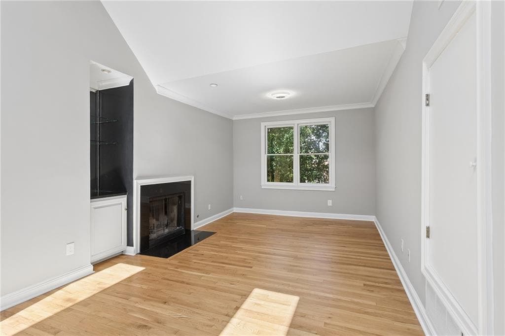 1 bedroom, 1 bathroom, 1,106 sq ft condominium for sale at 893 Piedmont Avenue 10, Atlanta, GA 30309 — photo 4