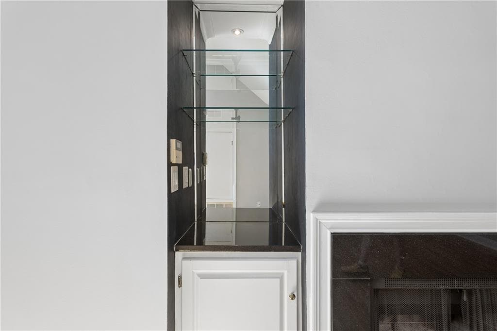1 bedroom, 1 bathroom, 1,106 sq ft condominium for sale at 893 Piedmont Avenue 10, Atlanta, GA 30309 — photo 7