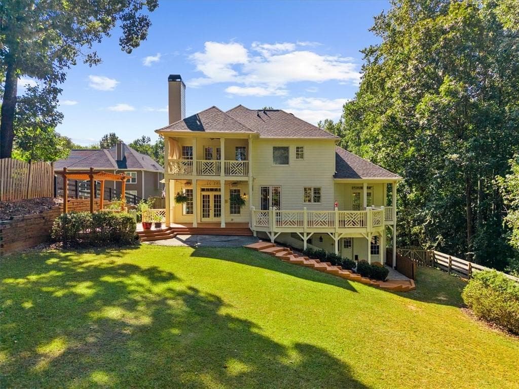 4 bedroom, 4 bathroom, 3,663 sq ft single family residence under contract at 1525 Rising Mist Lane, Cumming, GA 30041 — photo 2
