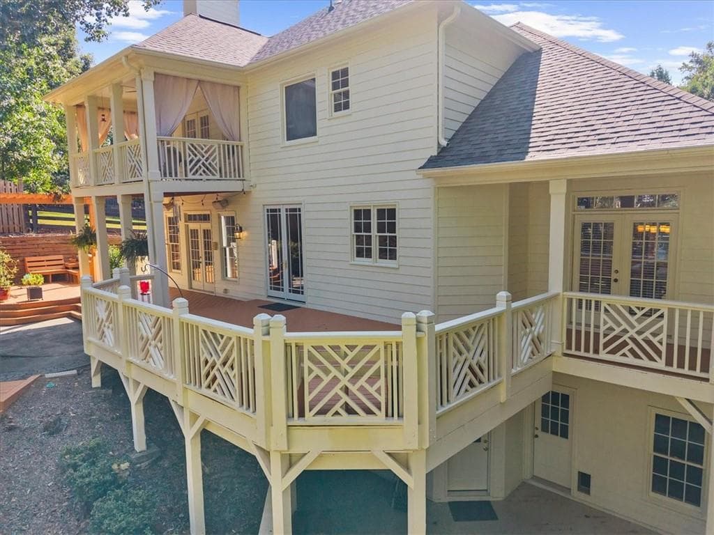 4 bedroom, 4 bathroom, 3,663 sq ft single family residence under contract at 1525 Rising Mist Lane, Cumming, GA 30041 — photo 4