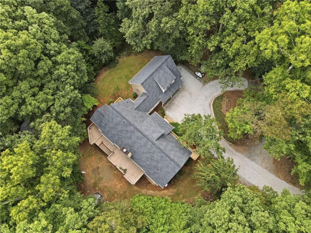 3 bedroom, 4 bathroom, 3,568 sq ft single family residence for sale at 907 Rainbow Circle, Cleveland, GA 30528 — photo 5