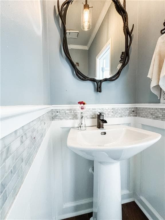 4 bedroom, 3 bathroom, 2,834 sq ft single family residence for sale at 2590 Grassview Drive, Milton, GA 30004 — photo 5