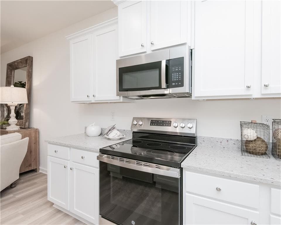 3 bedroom, 3 bathroom, 1,685 sq ft townhouse for sale at 1569 Salem Drive 85, Conyers, GA 30013 — photo 9