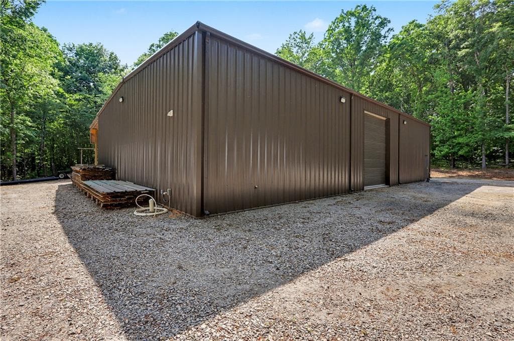 single family residence under contract at 1110 Locklin Road, Monroe, GA 30655 — photo 5