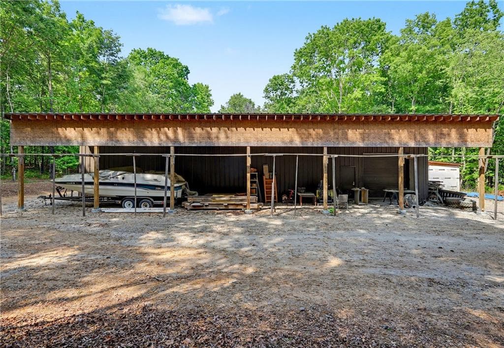 single family residence under contract at 1110 Locklin Road, Monroe, GA 30655 — photo 7