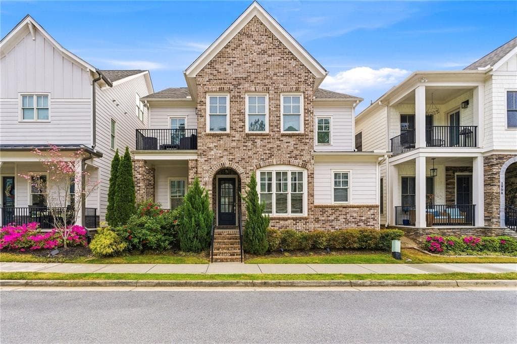 4 bedroom, 4 bathroom, 2,610 sq ft single family residence for sale at 1962 Westside Boulevard, Atlanta, GA 30318