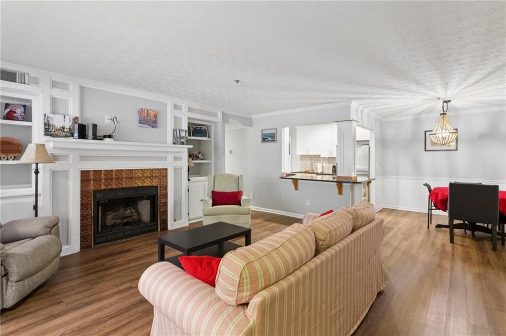 2 bedroom, 2 bathroom, 1,270 sq ft condominium for sale at 2832 Vinings Central Drive 143, Atlanta, GA 30339 — photo 4