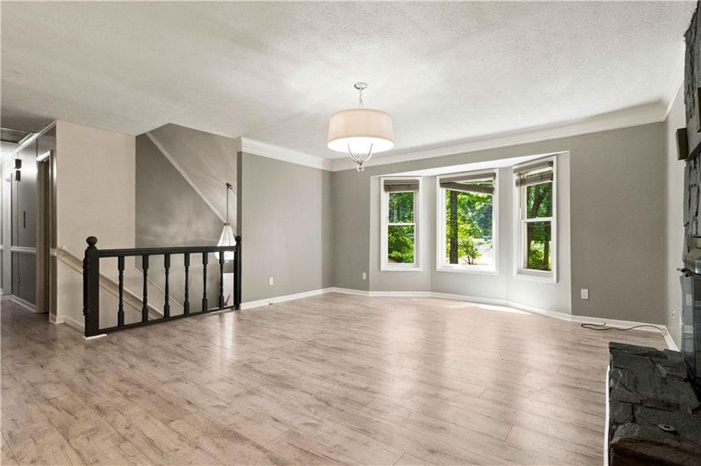 7 bedroom, 3 bathroom, 1,942 sq ft single family residence for sale at 4086 Chapel Hill Road, Douglasville, GA 30135 — photo 10