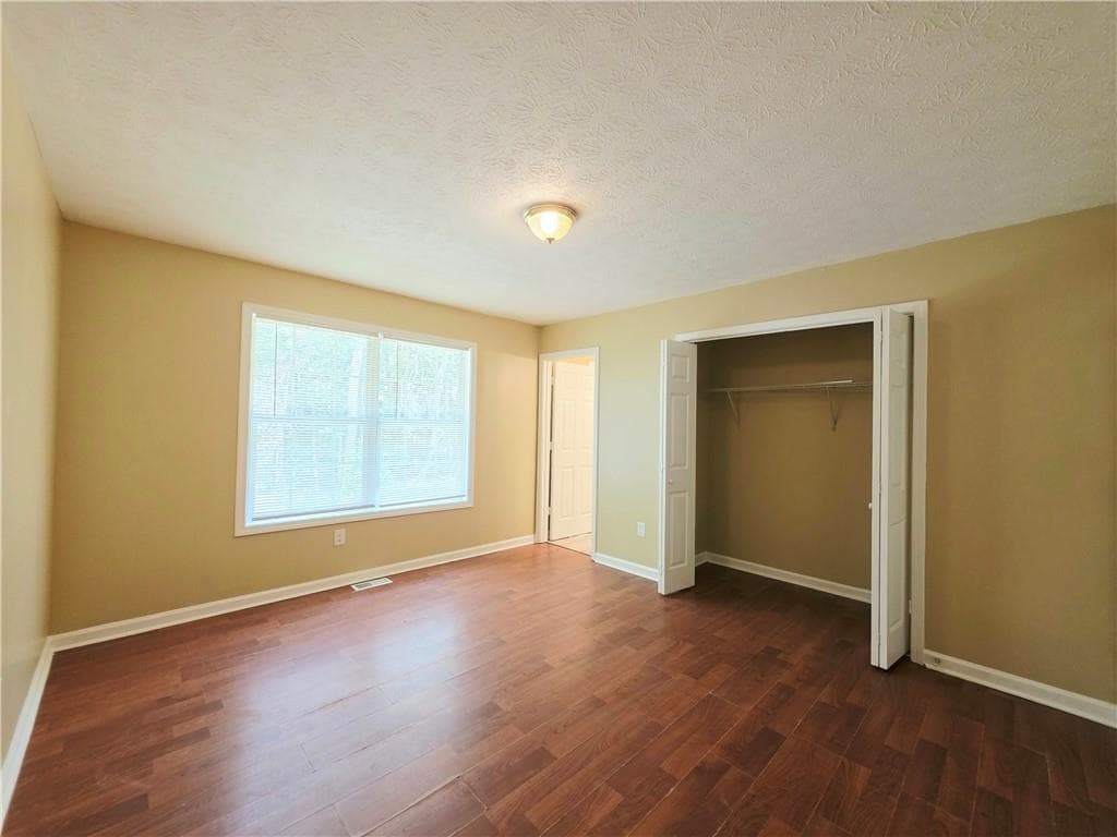 4 bedroom, 3 bathroom, 1,736 sq ft single family residence for rent at 186 S Red Oak Way, Temple, GA 30179 for $1,700 a month — photo 9
