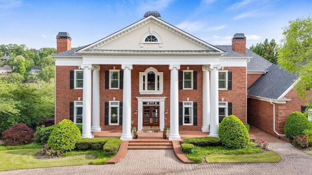 5 bedroom, 10 bathroom, 13,100 sq ft single family residence for sale at 1075 Carnoustie Lane, Alpharetta, GA 30005