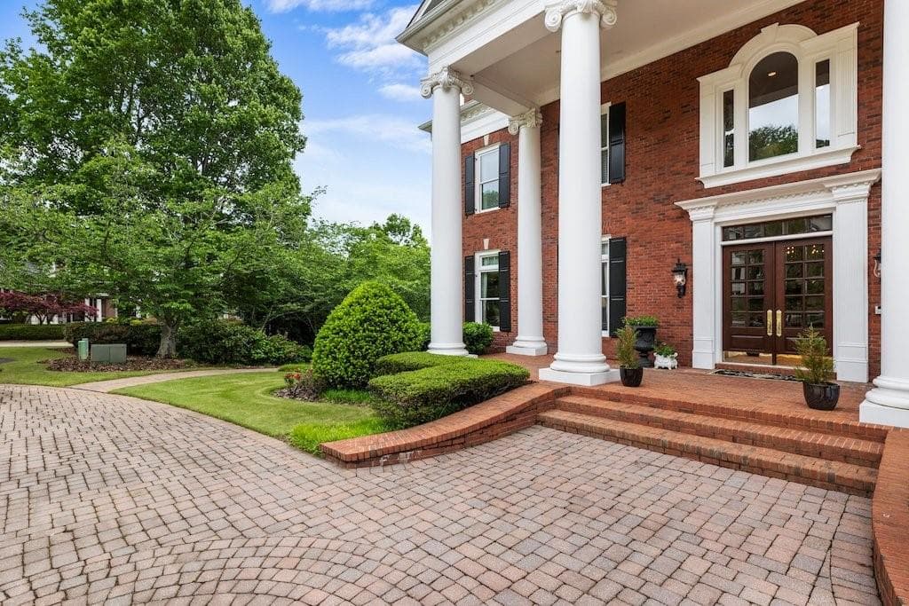 5 bedroom, 10 bathroom, 13,100 sq ft single family residence for sale at 1075 Carnoustie Lane, Alpharetta, GA 30005 — photo 10