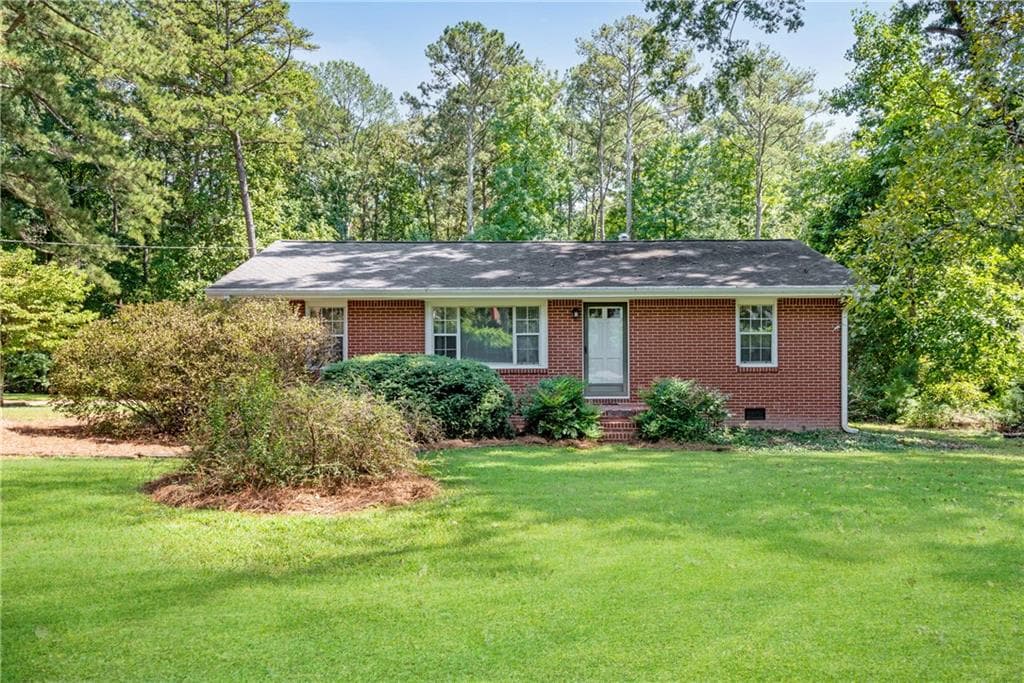 3 bedroom, 1 bathroom, 1,161 sq ft single family residence under contract at 3740 Post Oak Tritt Road, Marietta, GA 30062