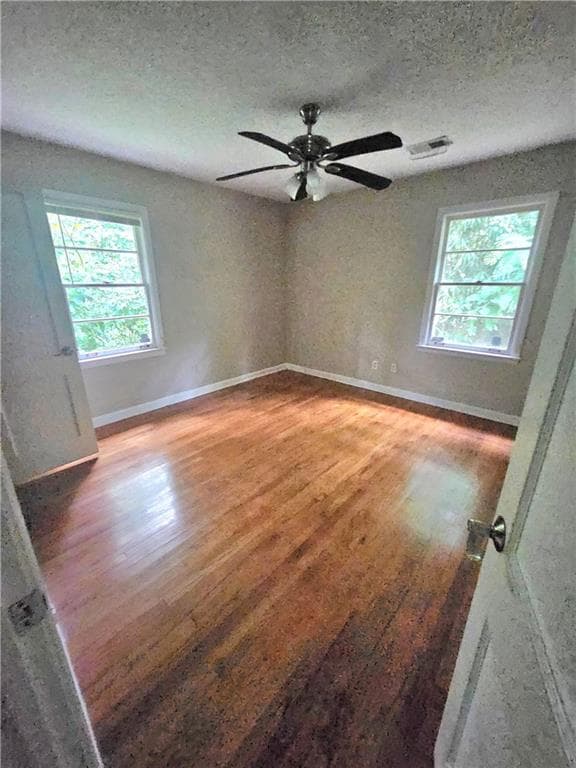 3 bedroom, 1 bathroom, 1,951 sq ft single family residence for rent at 1146 Clearview Drive, Brookhaven, GA 30319 for $1,895 a month — photo 4