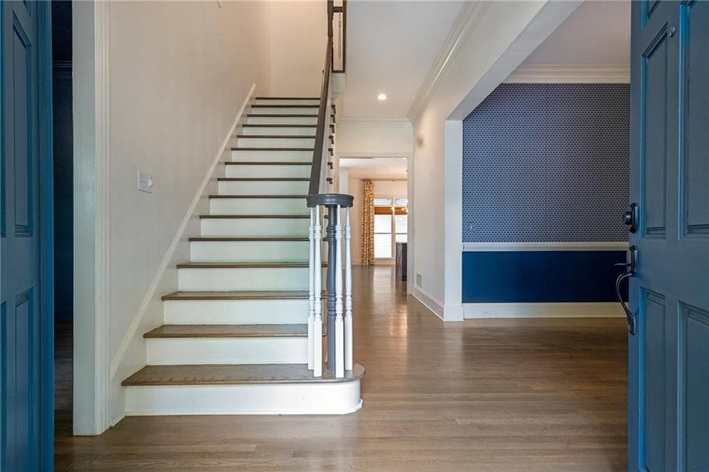 4 bedroom, 5 bathroom, 5,384 sq ft single family residence under contract at 13 Revival Street, Roswell, GA 30075 — photo 3