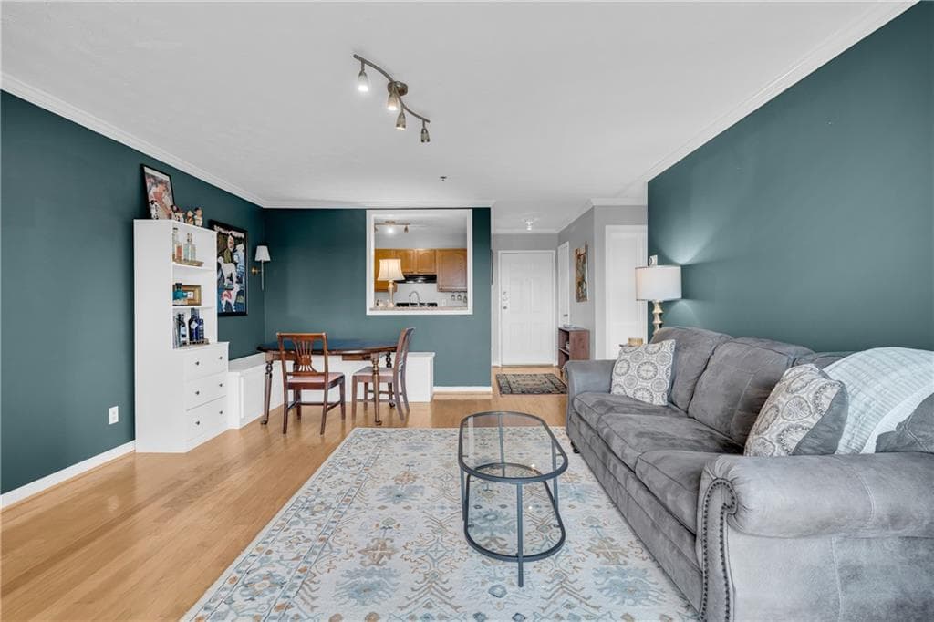 1 bedroom, 1 bathroom, 840 sq ft condominium for sale at 970 Sidney Marcus Boulevard 1209, Atlanta, GA 30324 — photo 4