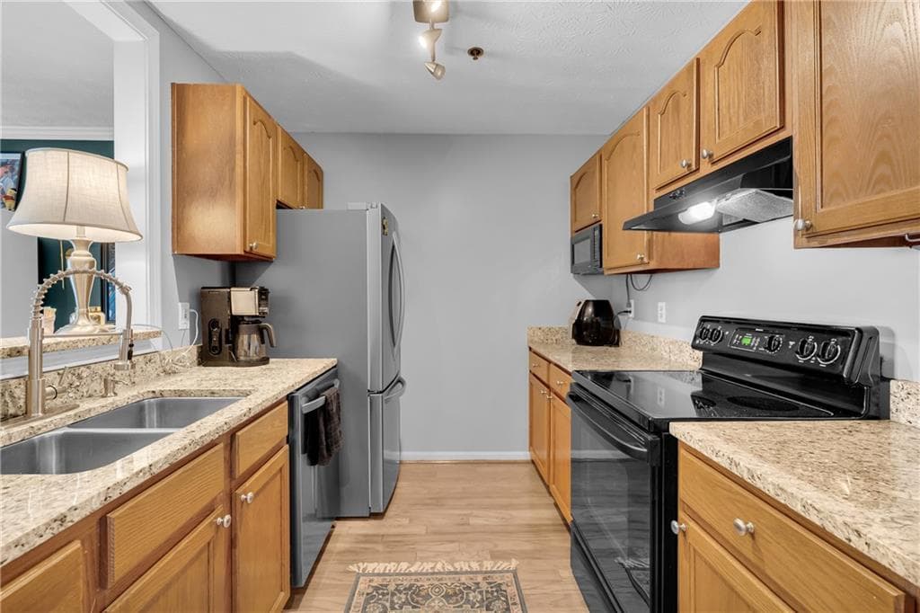 1 bedroom, 1 bathroom, 840 sq ft condominium for sale at 970 Sidney Marcus Boulevard 1209, Atlanta, GA 30324 — photo 8