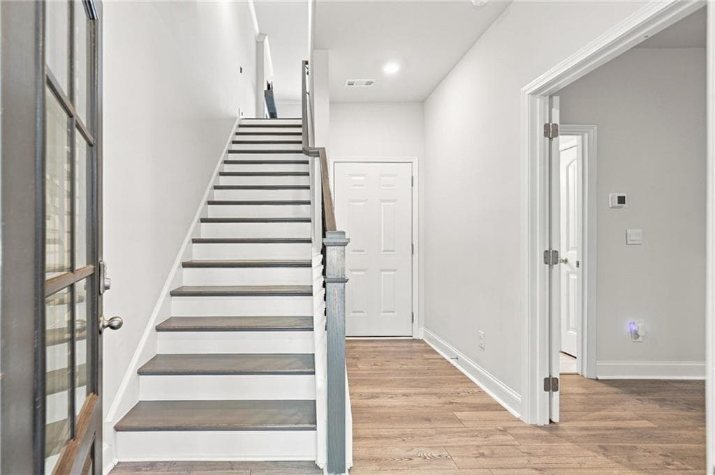 4 bedroom, 4 bathroom, 2,445 sq ft townhouse for sale at 3340 Swallowtail Terrace, Duluth, GA 30096 — photo 6