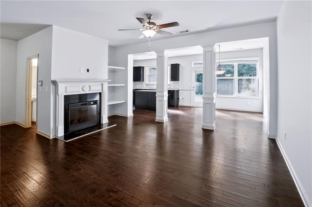 3 bedroom, 3 bathroom, 1,932 sq ft townhouse for rent at 6332 Story Circle, Norcross, GA 30093 for $2,295 a month — photo 3
