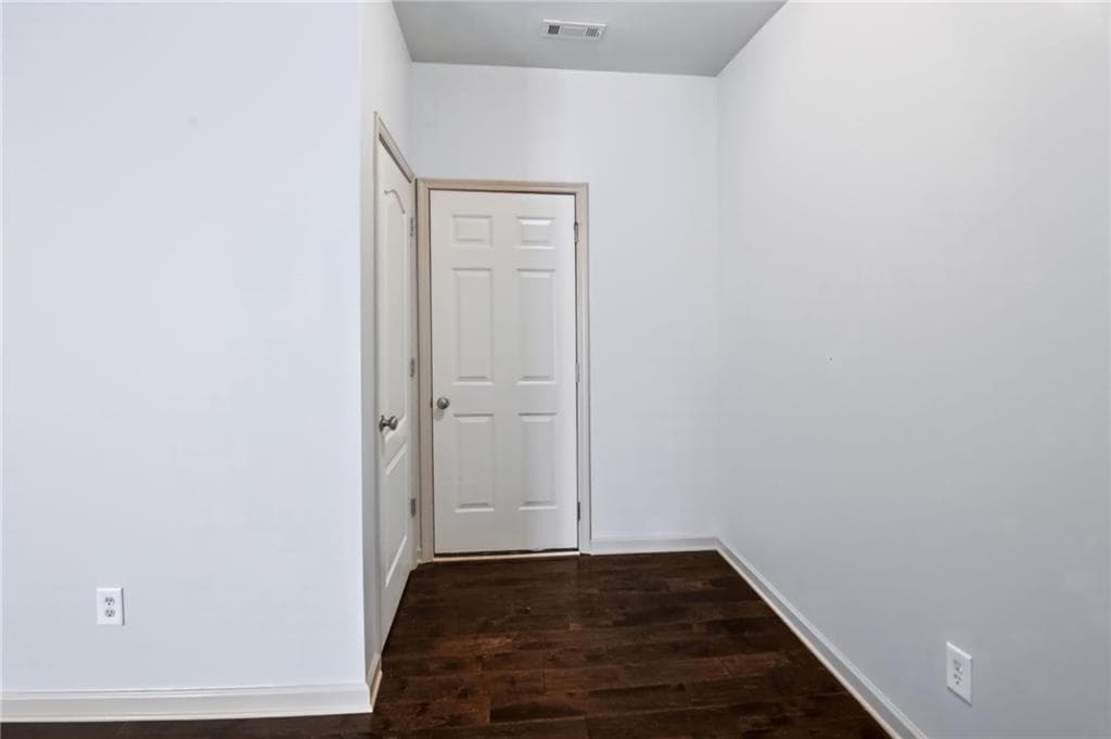 3 bedroom, 3 bathroom, 1,932 sq ft townhouse for rent at 6332 Story Circle, Norcross, GA 30093 for $2,295 a month — photo 8
