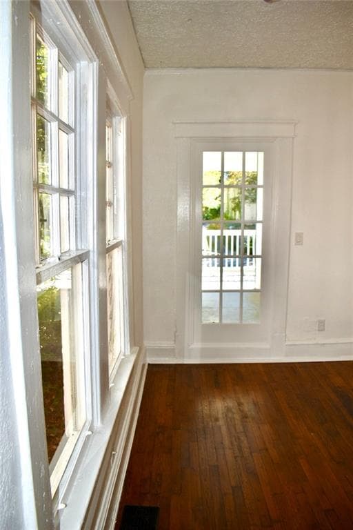 3 bedroom, 1 bathroom, 1,050 sq ft single family residence for sale at 510 Winton Terrace, Atlanta, GA 30308 — photo 10