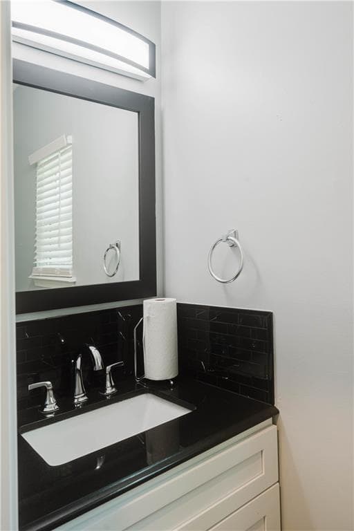 3 bedroom, 3 bathroom, 2,234 sq ft single family residence for sale at 1685 Brumby Circle, Lithia Springs, GA 30122 — photo 10