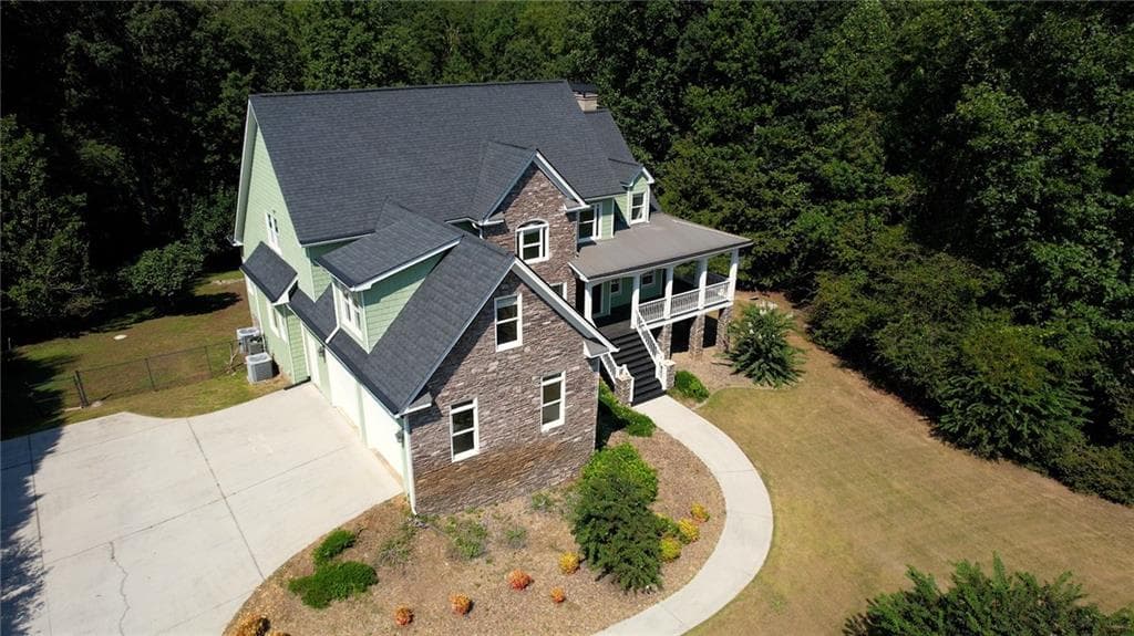 6 bedroom, 5 bathroom single family residence for sale at 125 Costleys Bridge Drive, Oxford, GA 30054 — photo 4