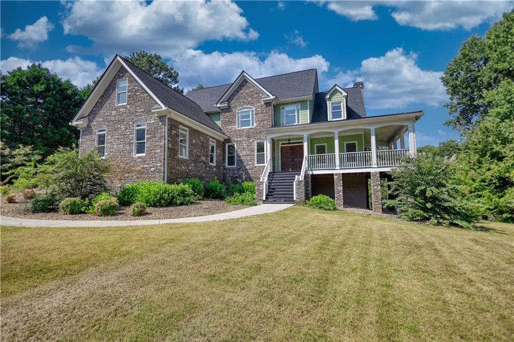 6 bedroom, 5 bathroom single family residence for sale at 125 Costleys Bridge Drive, Oxford, GA 30054 — photo 3