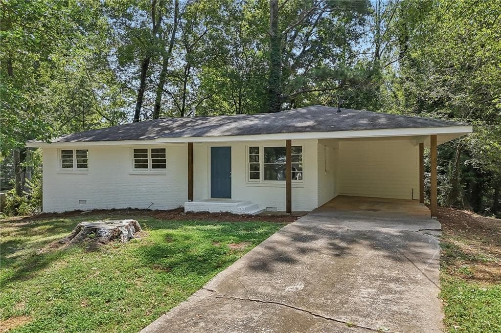 3 bedroom, 2 bathroom, 1,050 sq ft single family residence under contract at 1723 Louise Lane, Austell, GA 30106
