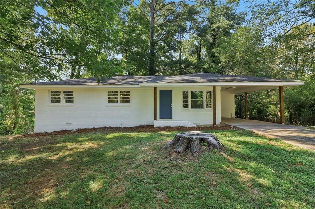 3 bedroom, 2 bathroom, 1,050 sq ft single family residence under contract at 1723 Louise Lane, Austell, GA 30106 — photo 3