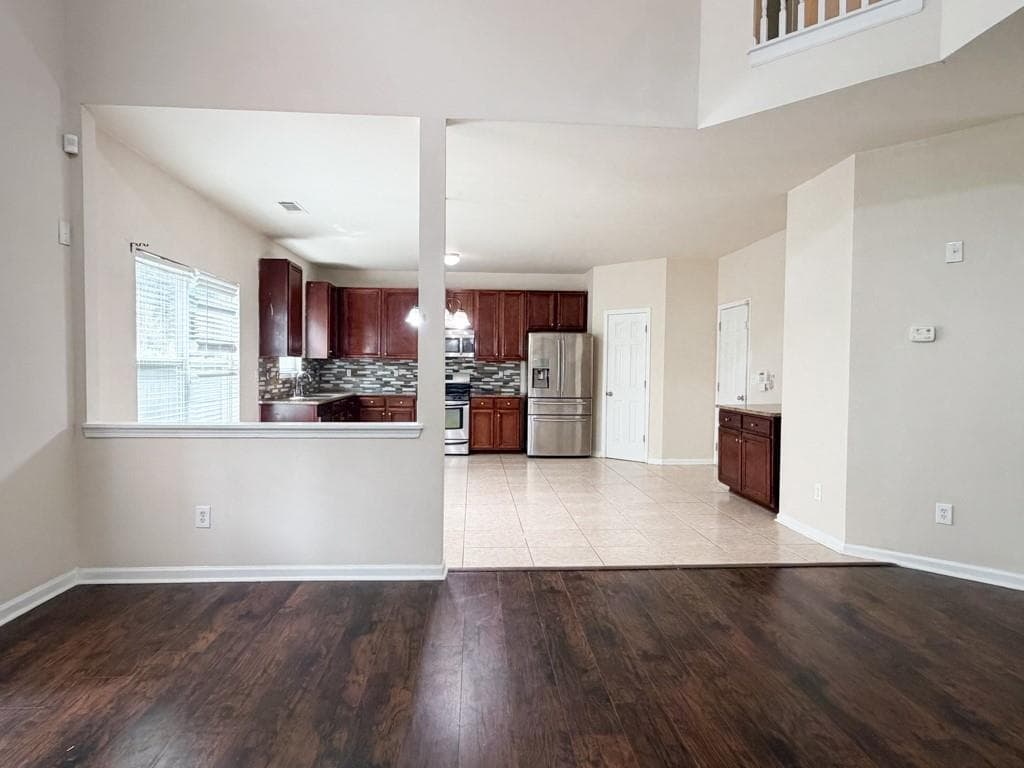 6 bedroom, 4 bathroom, 4,825 sq ft single family residence for sale at 1320 Grey Rock Way, Suwanee, GA 30024 — photo 10