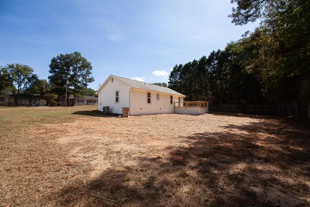 3 bedroom, 2 bathroom, 1,269 sq ft single family residence for sale at 65 Habersham Circle, Cartersville, GA 30121 — photo 5