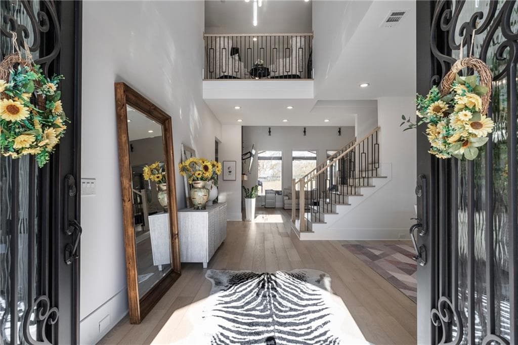 4 bedroom, 4 bathroom, 5,176 sq ft single family residence for sale at 824 Braselton Highway, Lawrenceville, GA 30043 — photo 3
