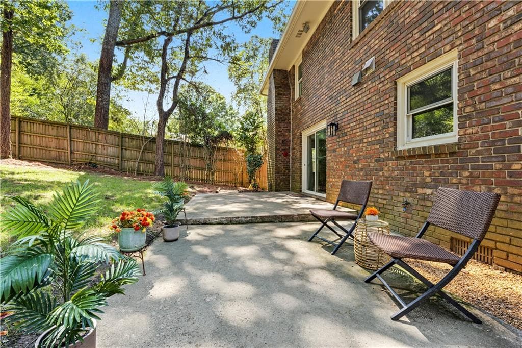 4 bedroom, 3 bathroom, 2,248 sq ft single family residence for sale at 5147 Charmant Place, Atlanta, GA 30360 — photo 4