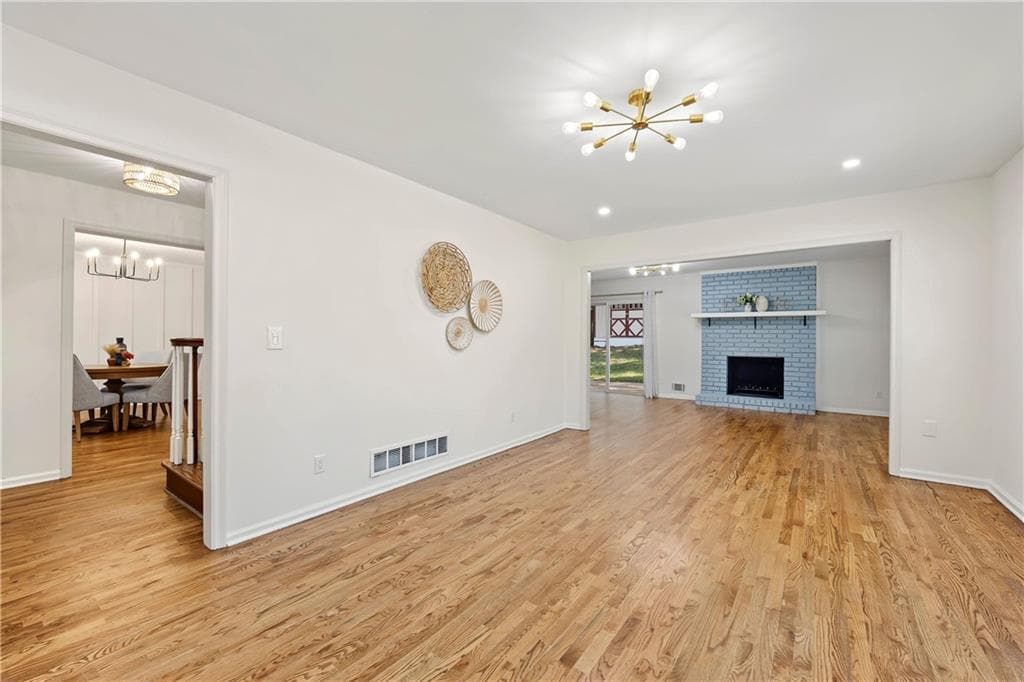 4 bedroom, 3 bathroom, 2,248 sq ft single family residence for sale at 5147 Charmant Place, Atlanta, GA 30360 — photo 7