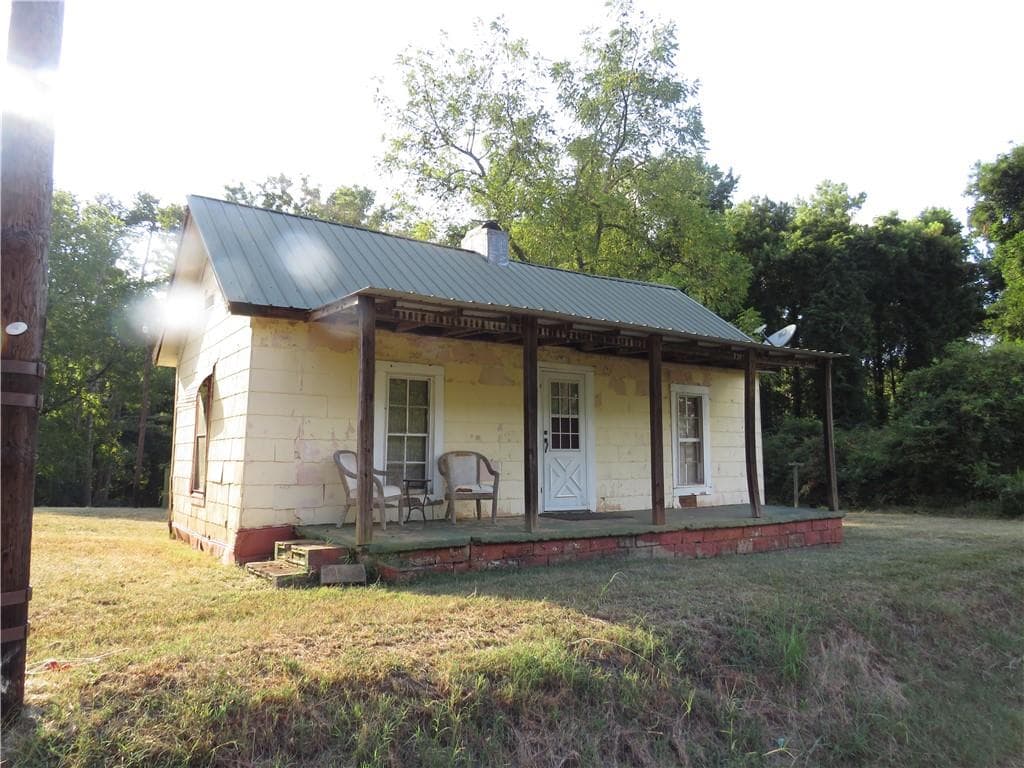 4 bedroom, 3 bathroom single family residence for sale at 79 Mill St, Cave Spring, GA 30124