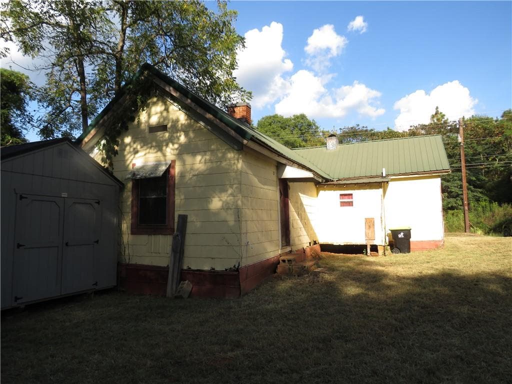 4 bedroom, 3 bathroom single family residence for sale at 79 Mill St, Cave Spring, GA 30124 — photo 4