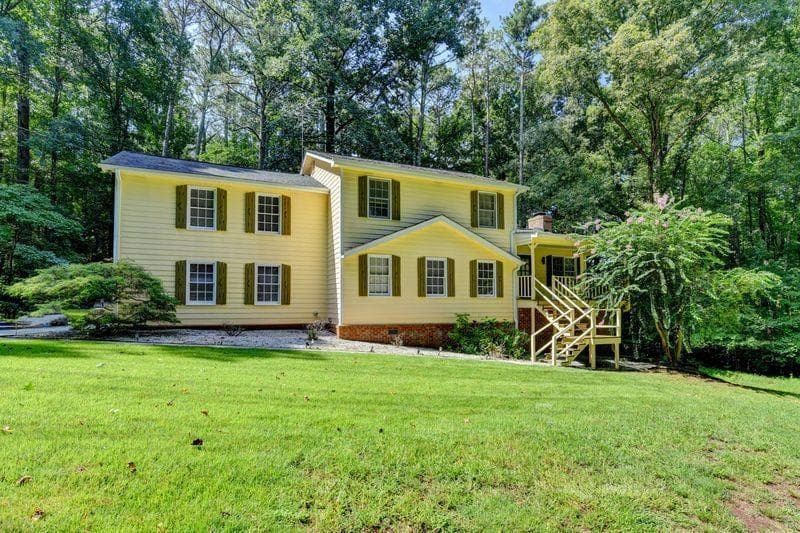 4 bedroom, 3 bathroom, 2,476 sq ft single family residence for sale at 1811 High Ridge Drive, Conyers, GA 30094 — photo 1 of 35