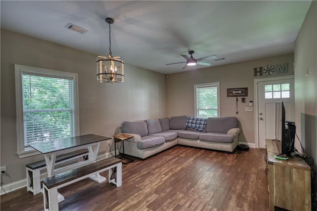 3 bedroom, 2 bathroom, 1,298 sq ft single family residence for sale at 840 Pearl Street, Madison, GA 30650 — photo 10