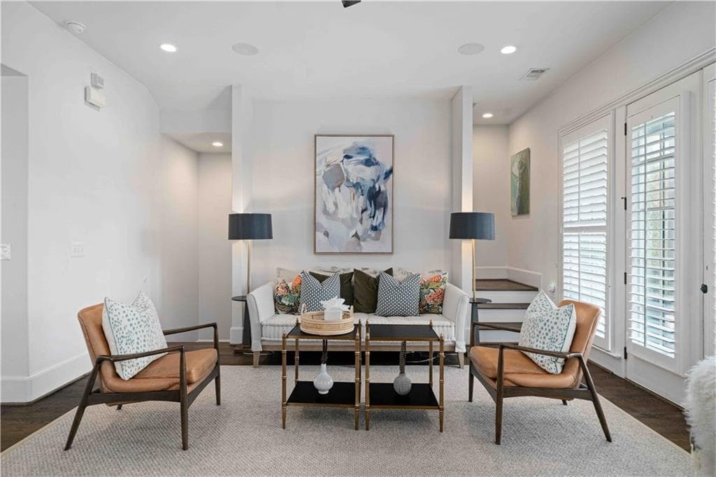 4 bedroom, 4 bathroom, 2,808 sq ft townhouse for sale at 584 Bismark Road, Atlanta, GA 30324 — photo 9