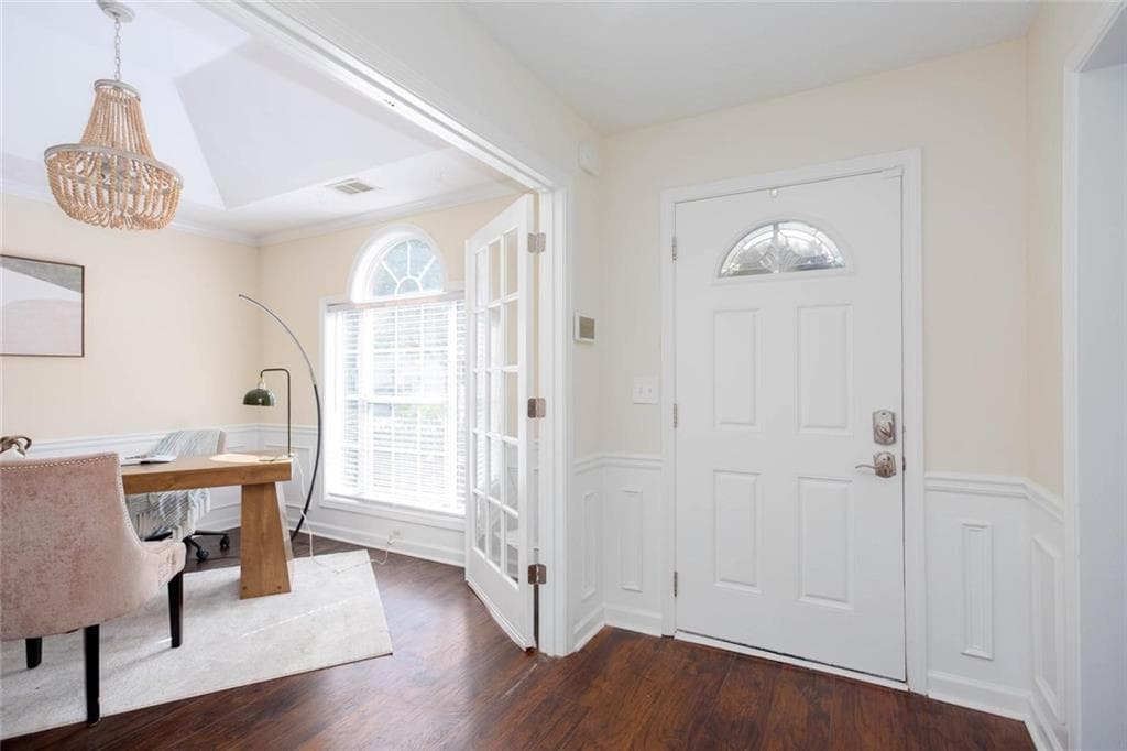 4 bedroom, 2 bathroom, 1,966 sq ft single family residence under contract at 312 Ethridge Drive, Kennesaw, GA 30144 — photo 5