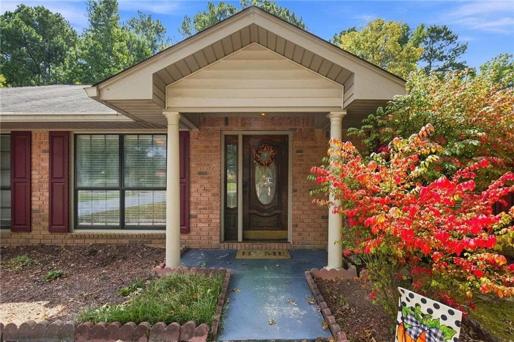 3 bedroom, 2 bathroom single family residence for sale at 41 Williamsburg Drive, Rome, GA 30165 — photo 5