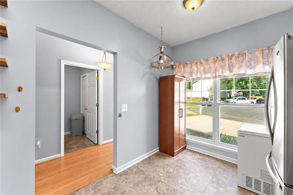 2 bedroom, 3 bathroom, 1,300 sq ft townhouse for sale at 268 Pearl Chambers Drive, Dawsonville, GA 30534 — photo 7