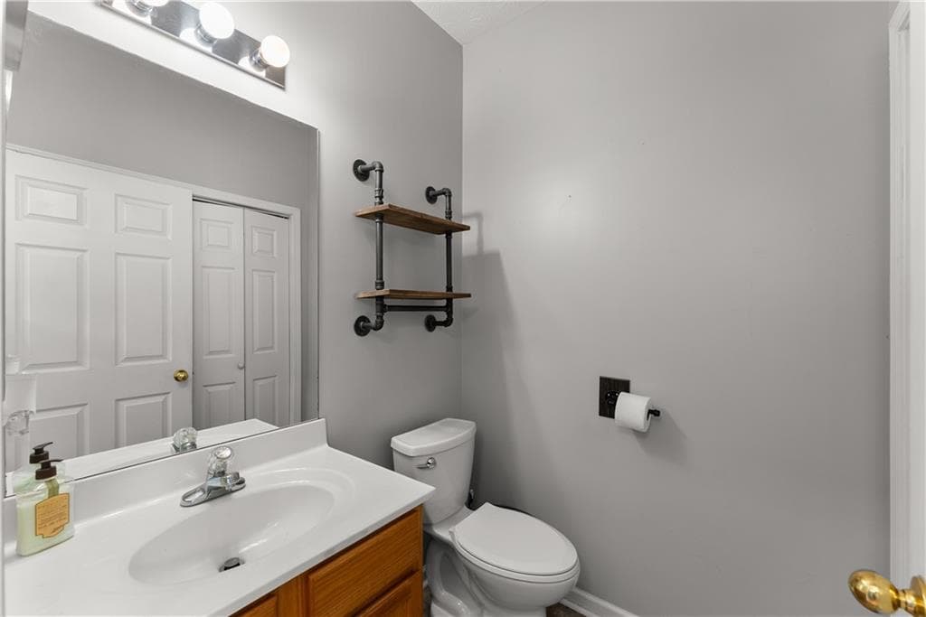 2 bedroom, 3 bathroom, 1,300 sq ft townhouse for sale at 268 Pearl Chambers Drive, Dawsonville, GA 30534 — photo 8