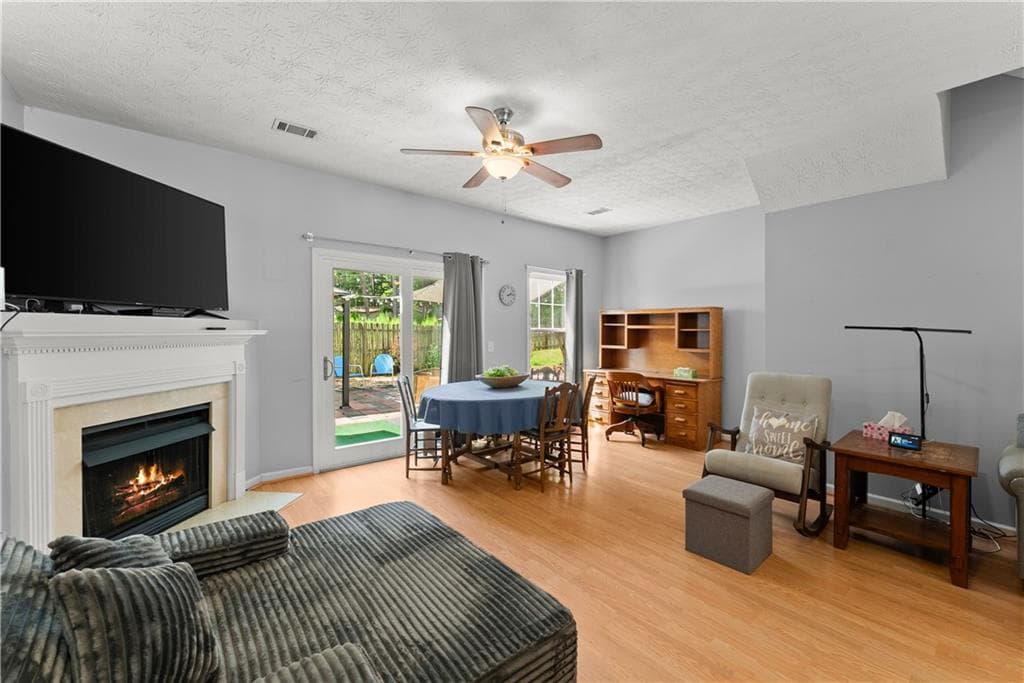 2 bedroom, 3 bathroom, 1,300 sq ft townhouse for sale at 268 Pearl Chambers Drive, Dawsonville, GA 30534 — photo 10