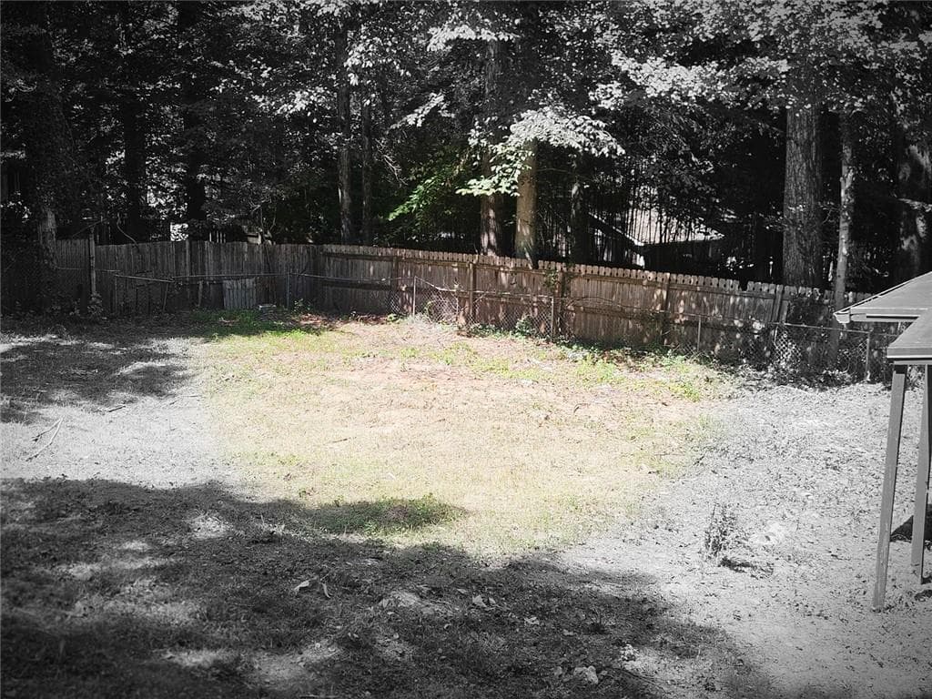 4 bedroom, 2 bathroom, 2,378 sq ft single family residence under contract at 3150 Oak Leaf Court, Marietta, GA 30064 — photo 7