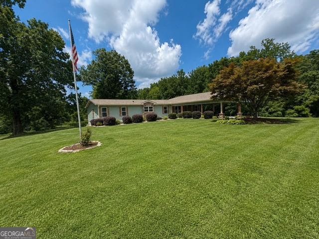 4 bedroom, 2 bathroom, 1,905 sq ft single family residence for sale at 37 Elliott Road, Temple, GA 30179 — photo 2