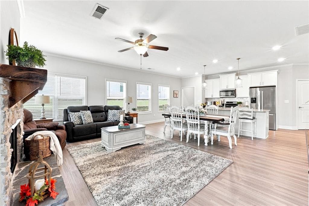 2 bedroom, 2 bathroom, 1,607 sq ft single family residence for sale at 130 Heritage Pointe Drive, Villa Rica, GA 30180 — photo 6