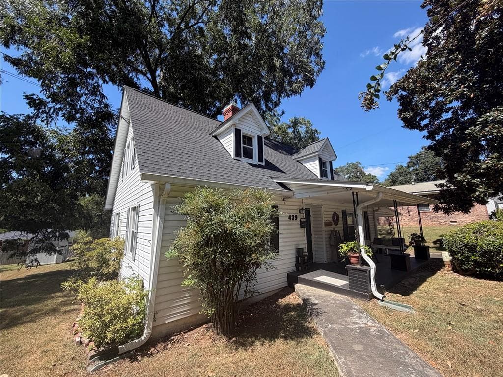 3 bedroom, 1 bathroom, 1,288 sq ft single family residence for sale at 439 Sciple Street, Rockmart, GA 30153 — photo 3